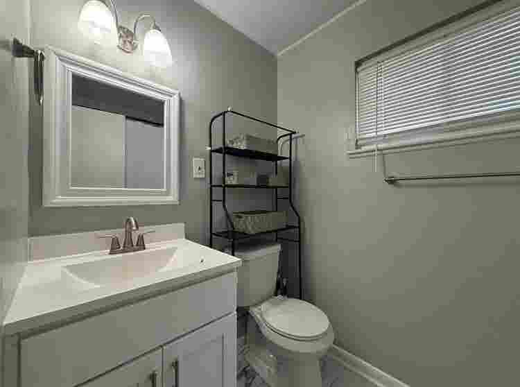 3BR Room(s) for Rent w/ Hot Tub!