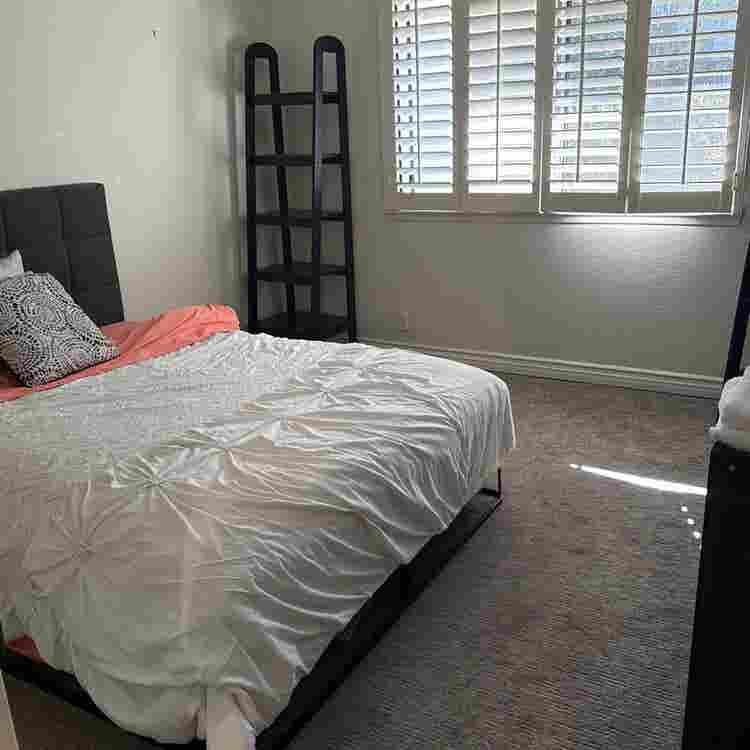 Own bedroom with Pool access