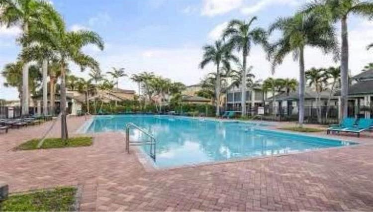 Roommate wanted