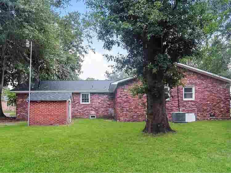 3bedroom available for rent