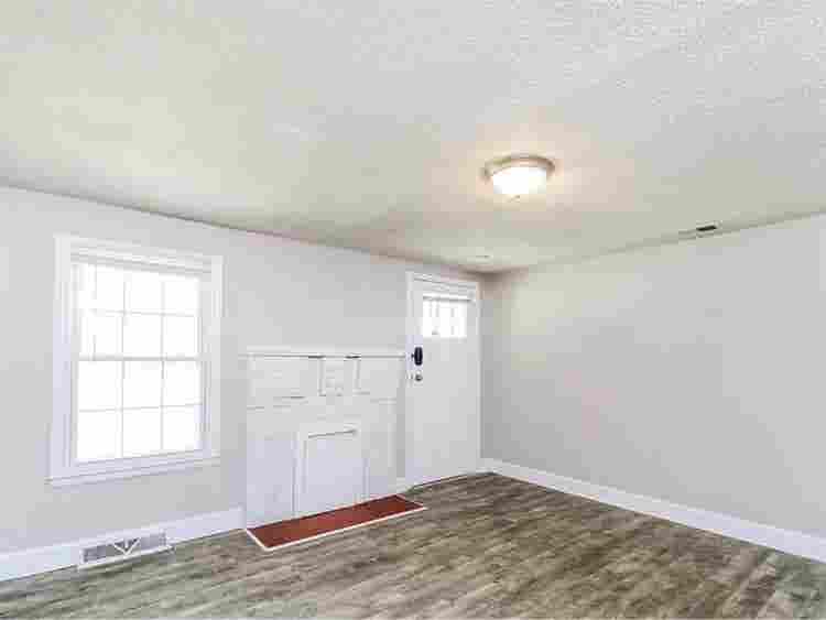 3bedroom available for rent