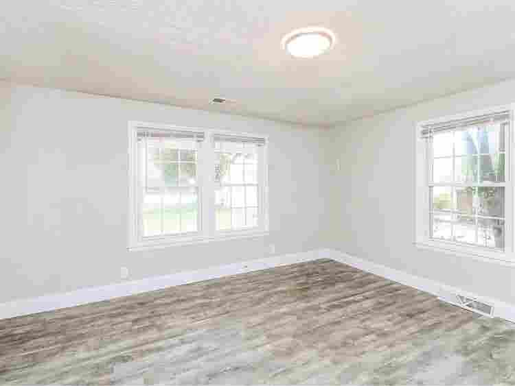 3bedroom available for rent