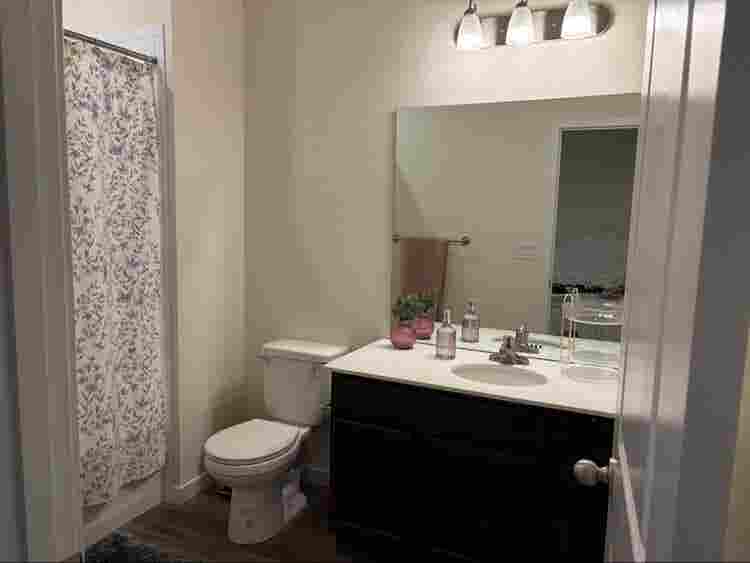Private Room for Women!