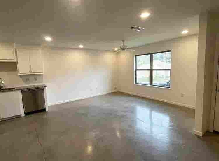 Charming 3-Bedroom Available