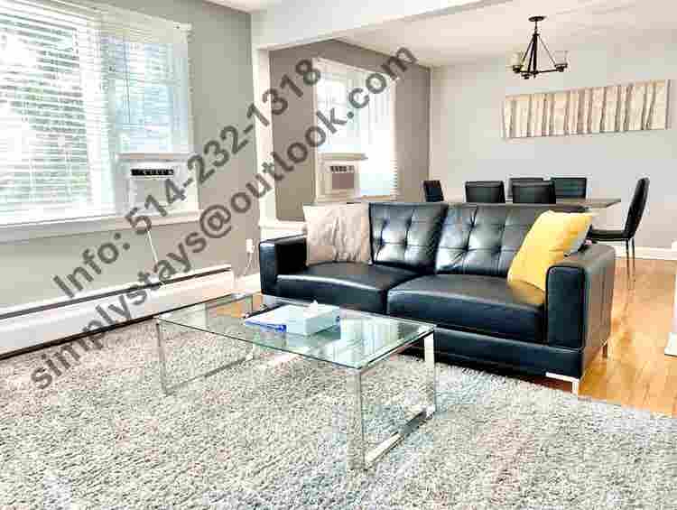 FURNISHED BDRM IN FEMALE-ONLY APT