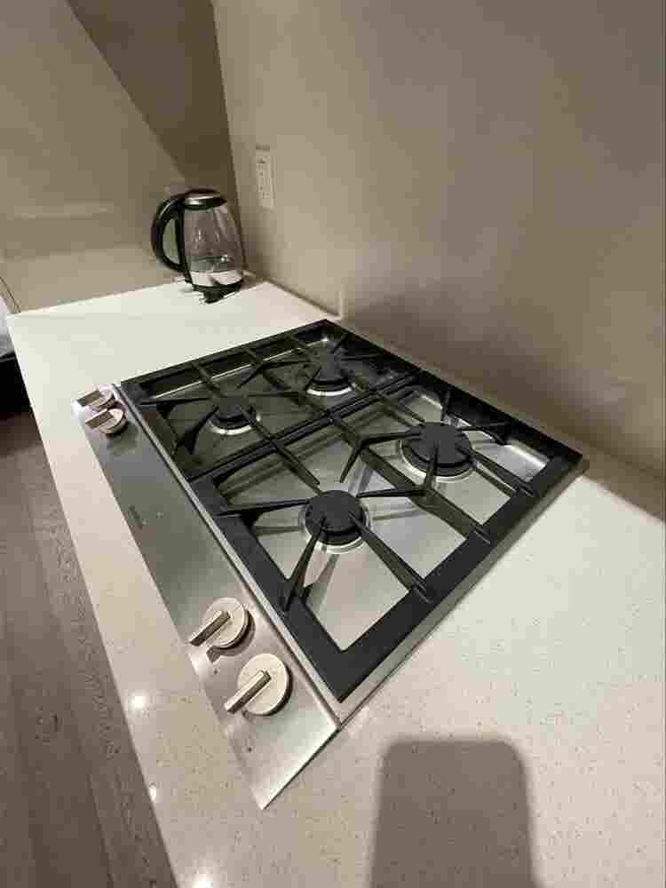 QE park fully furnished studio