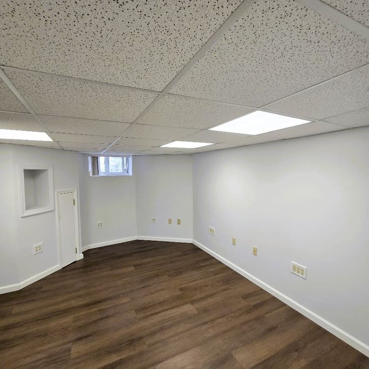 Furnished Basement Suite Available