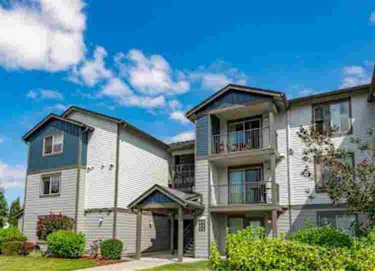 Lease Transfer for a 1 bed