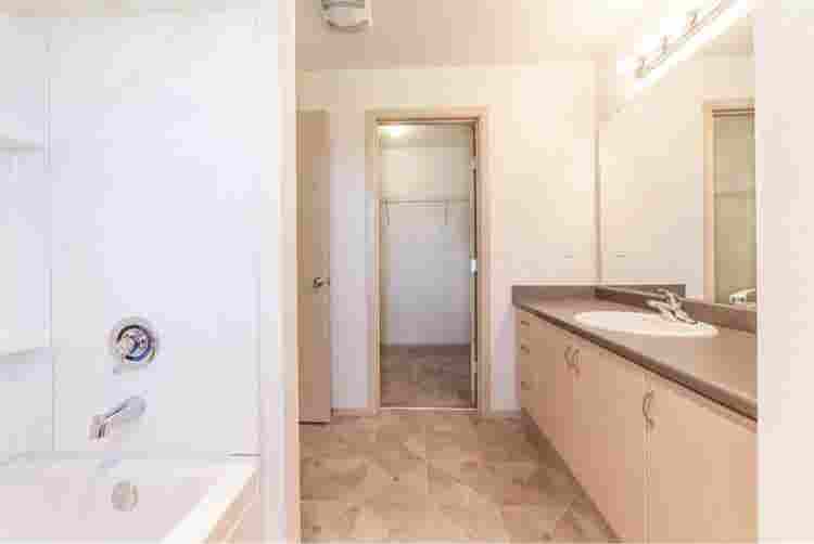 Lease Transfer for a 1 bed