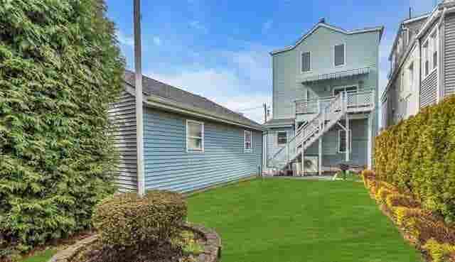 1 Bedroom Apt Available w parking