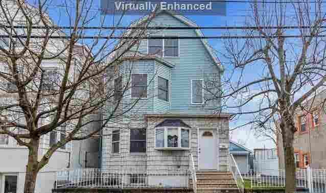 1 Bedroom Apt Available w parking