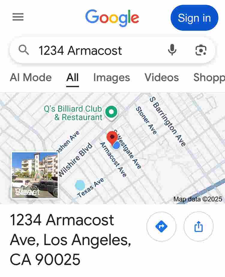 Room for rent in luxury bldg