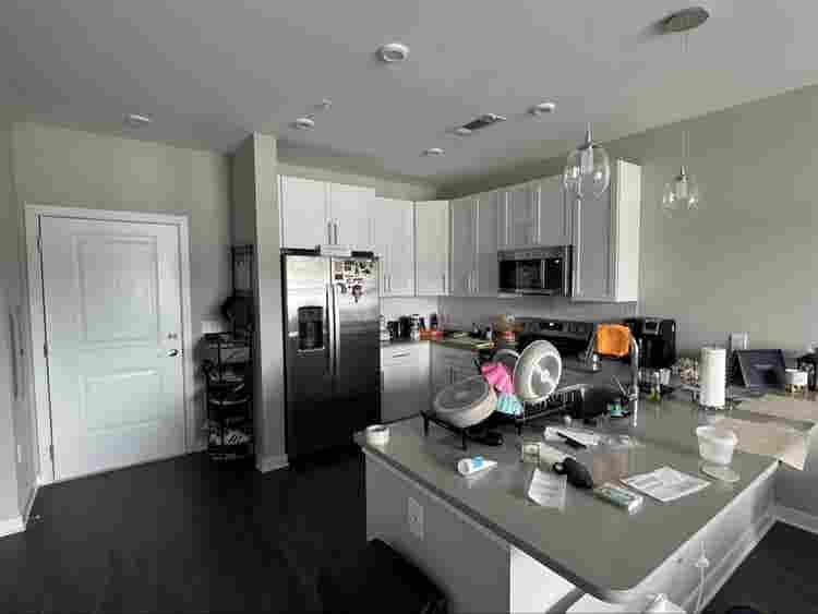 Beautiful Spacious Apartment