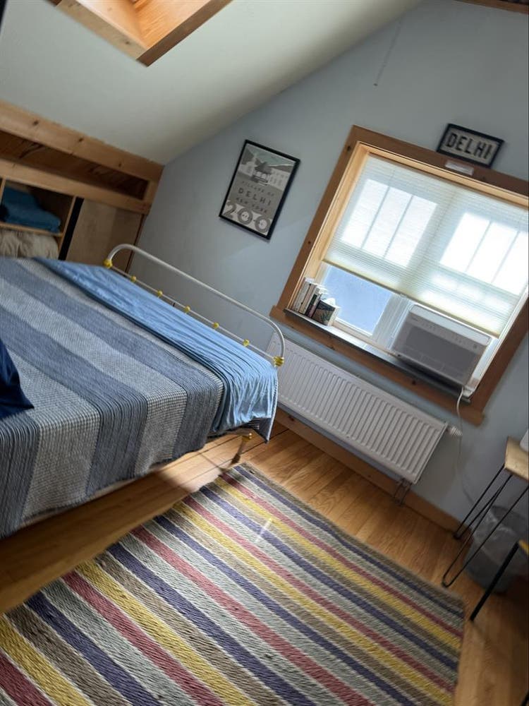 Private Bedroom w/small house-share