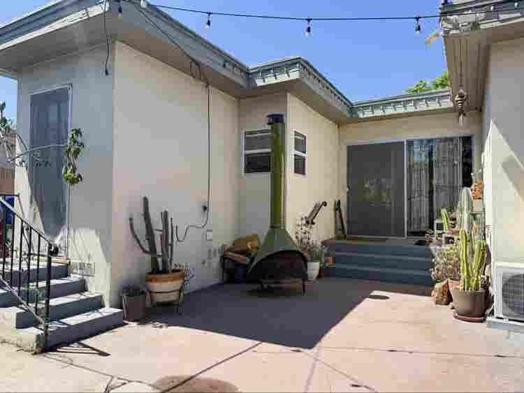 Cozy Long Beach Home – Room Open