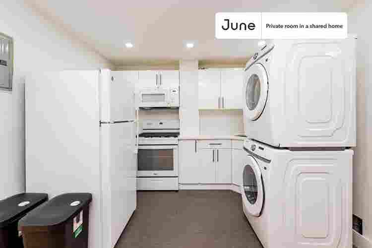 3 BR in New York City