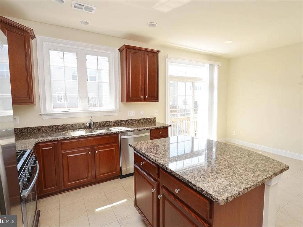 Room in Townhouse