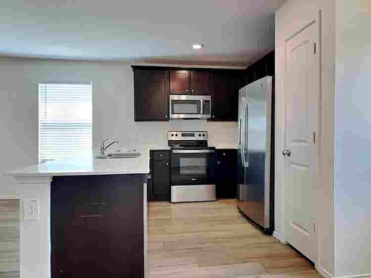 3bed house available for rent