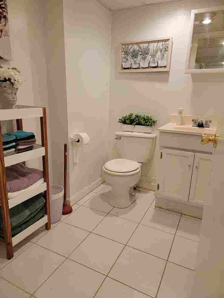 Private, Furnished BD/BA! !