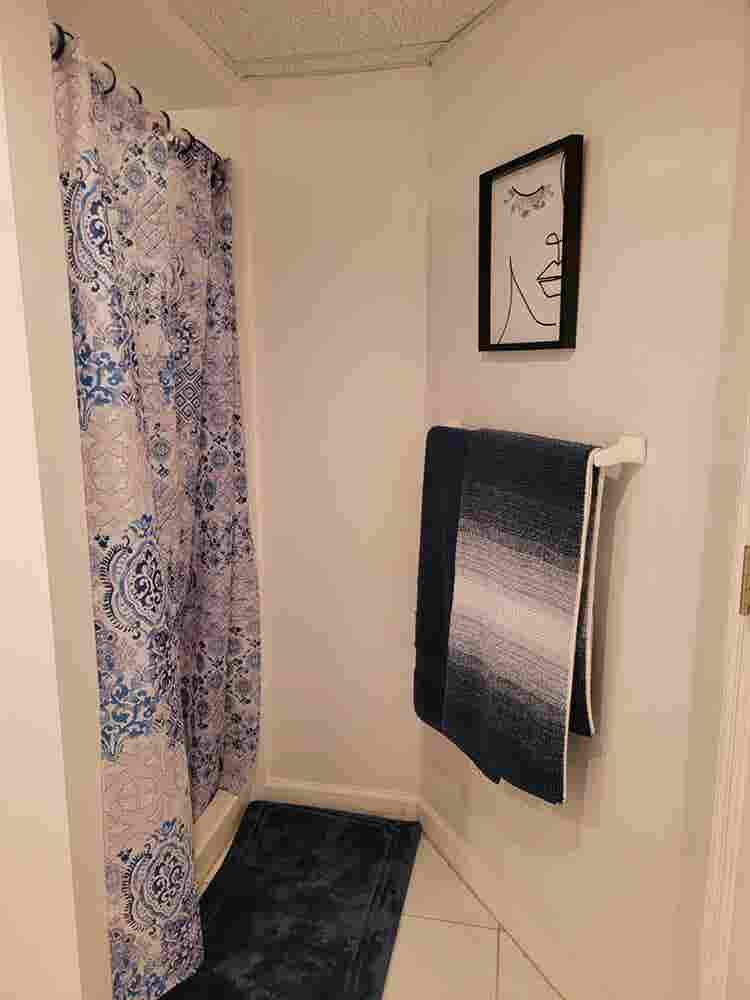 Private, Furnished BD/BA! !