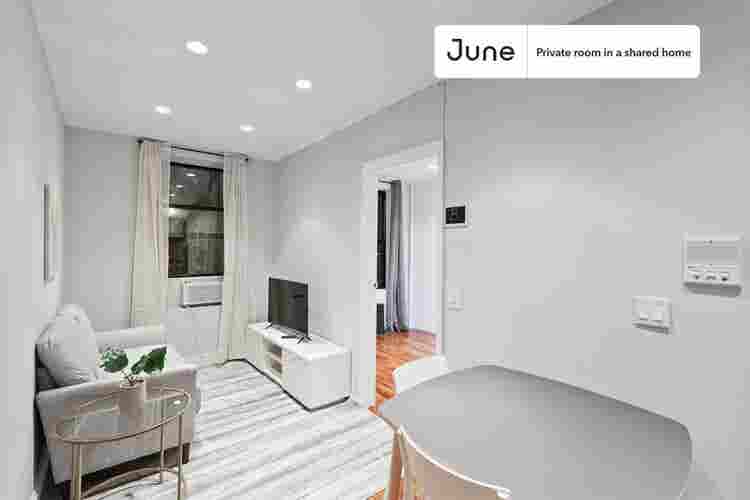 2 BR in New York City