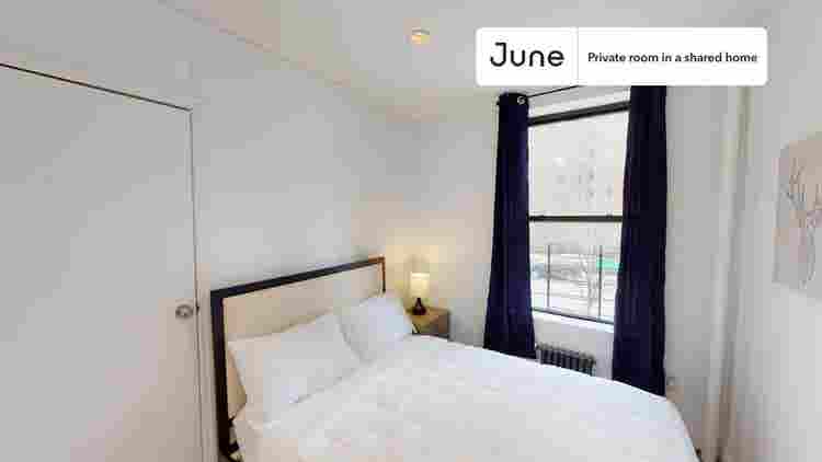 2 BR in New York City