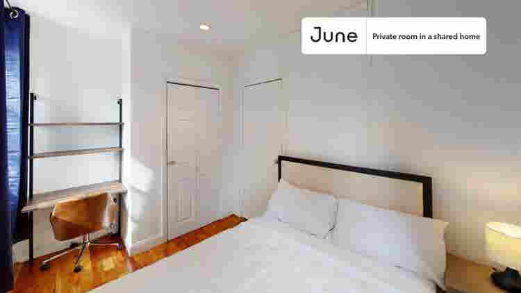 2 BR in New York City