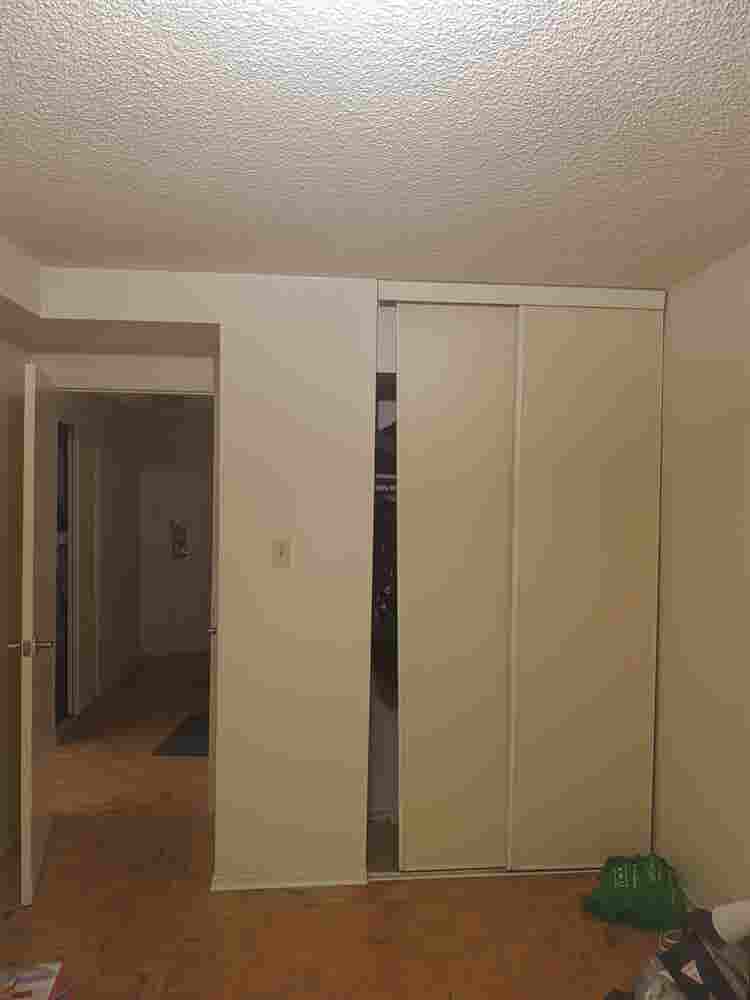 Private room in downtown toronto