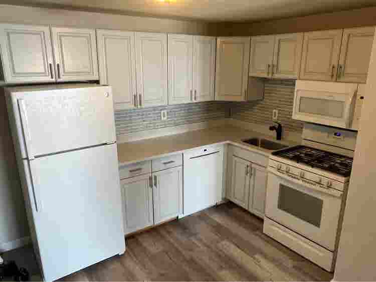 Renovated apartment for rent!