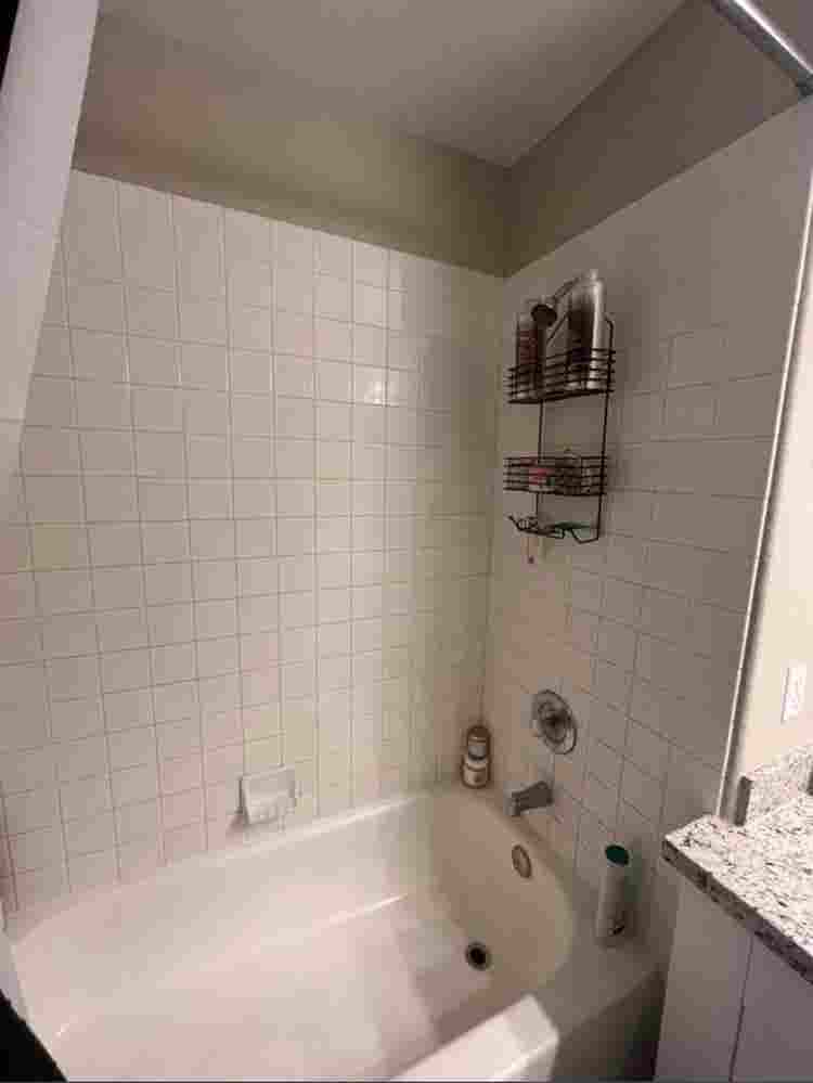Room for rent utilities included
