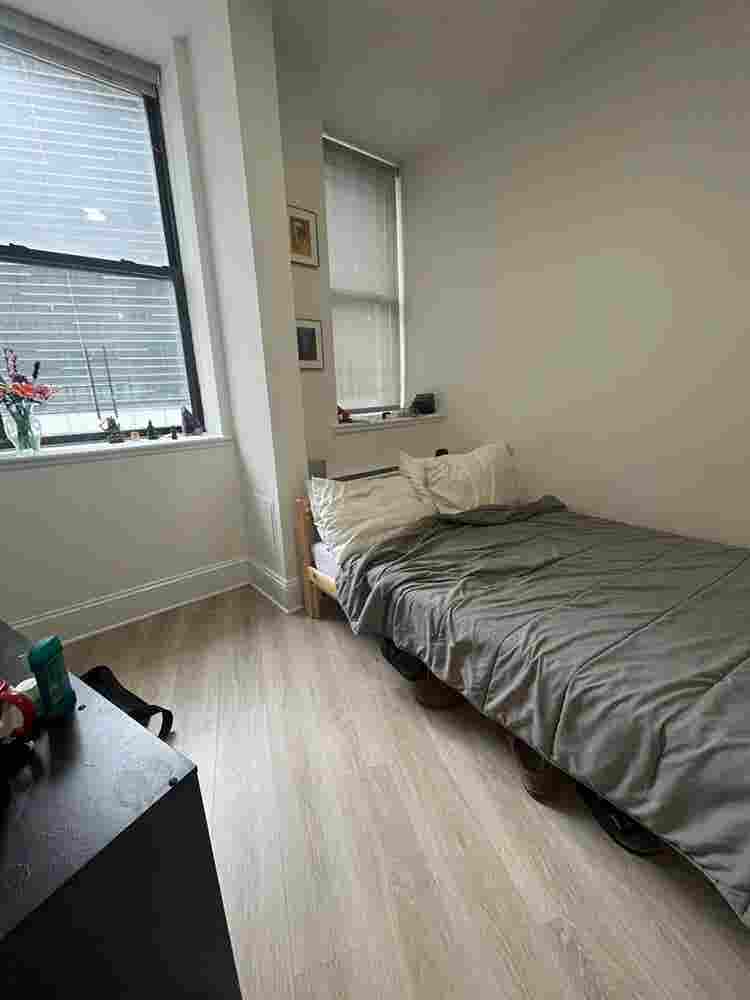 ✨ Convenient Room in Midtown South✨