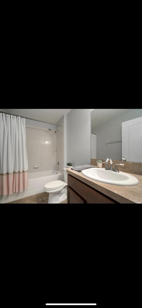 Looking for female roommate