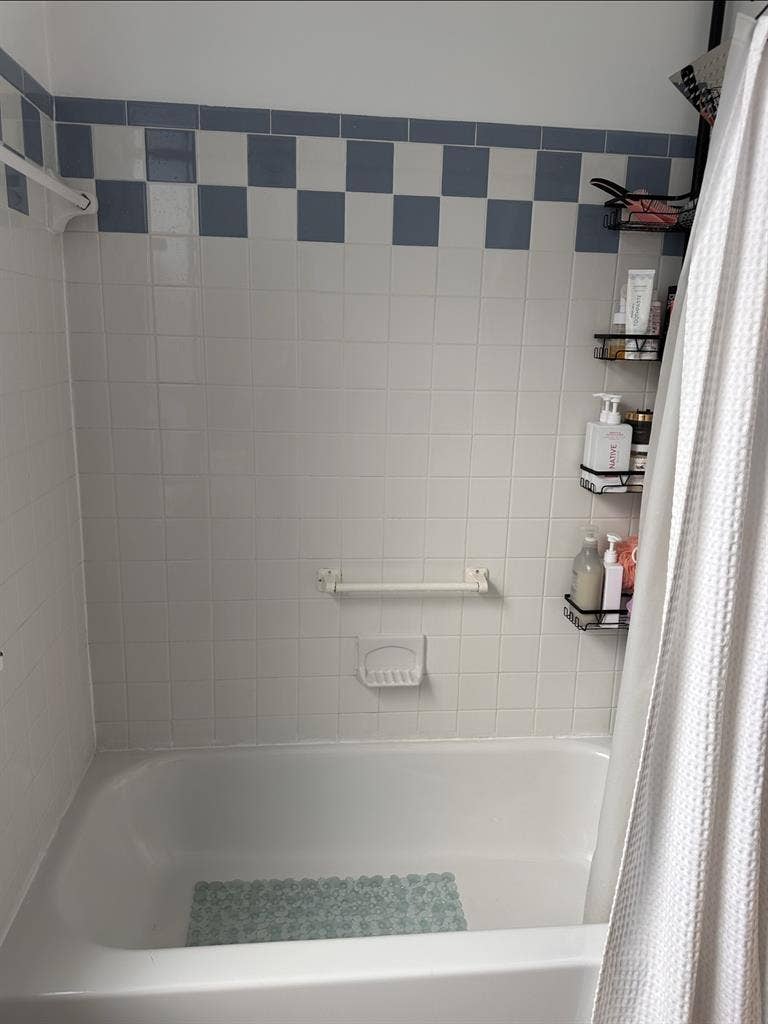 Room for Rent in Midtown Manhattan