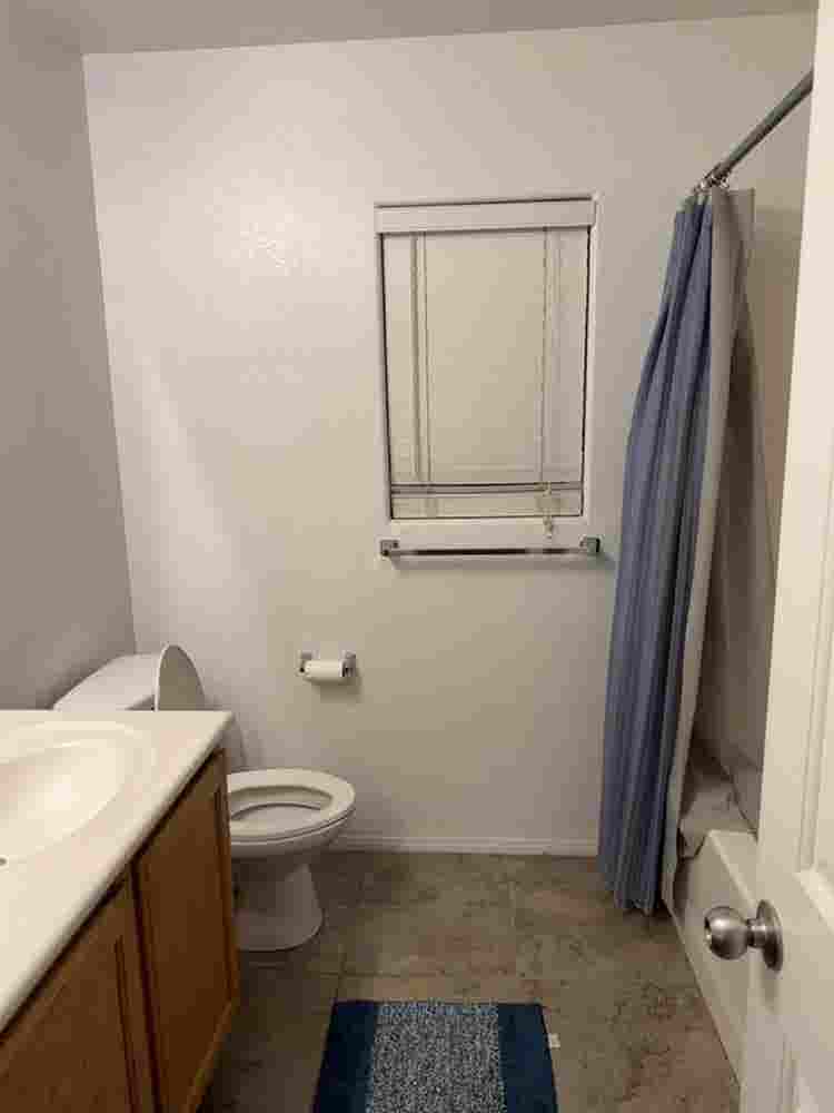 Room available 750 month