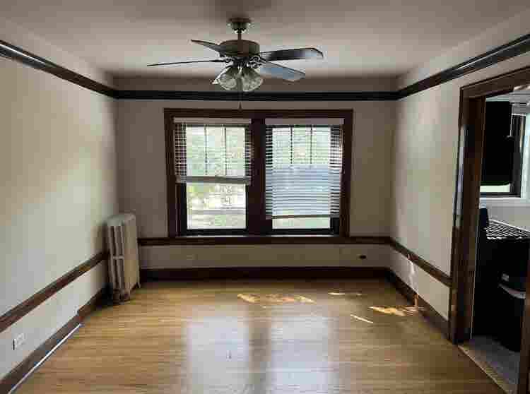 Spacious 2-Bedroom 