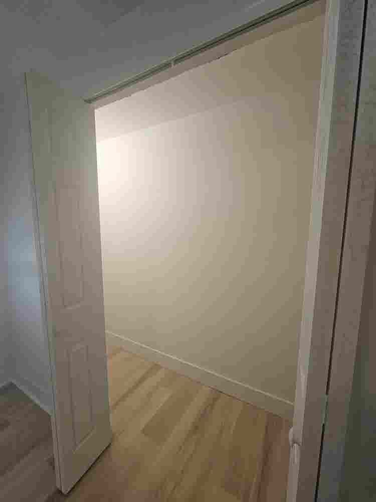 3 Rooms in Newly Renovated Home