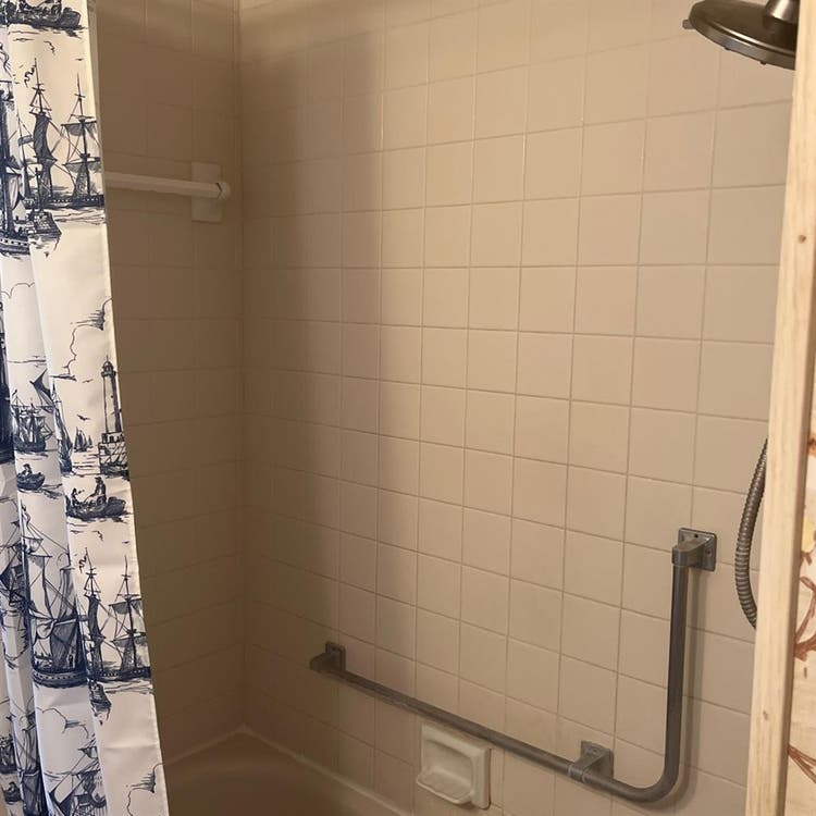 Mobile home park , Room for rent