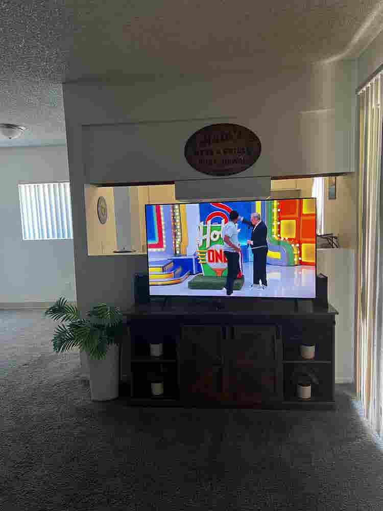 Furnished Room
