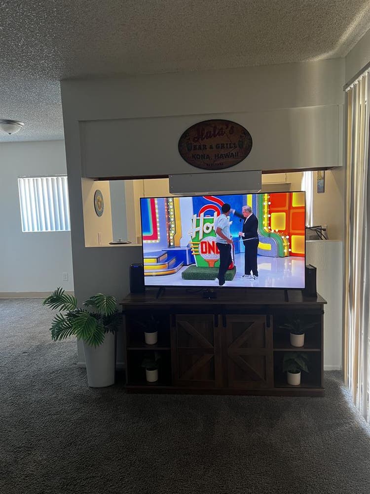 Furnished Room