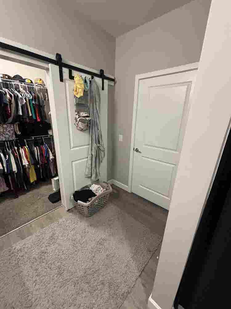 1 bed/bath in a  apartment