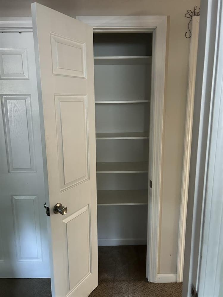 Bedroom for rent