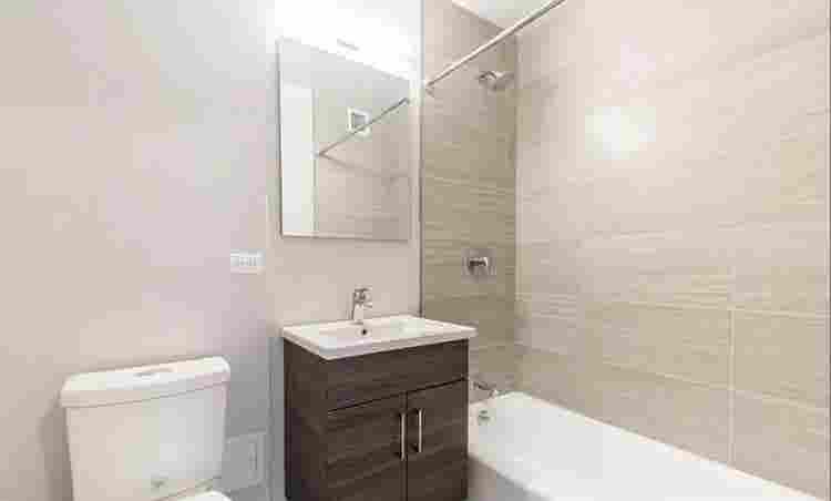 ✨Spacious Bedroom in Midtown West✨