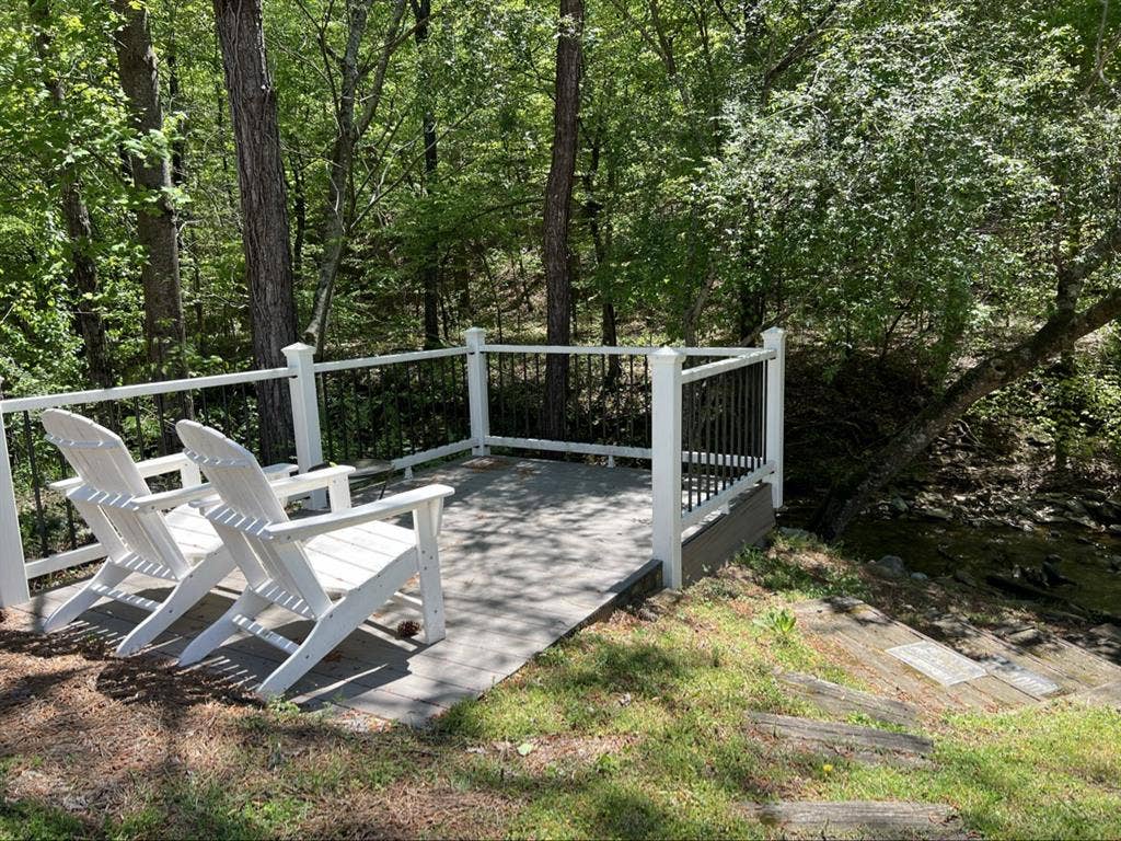 Perfect Hoover Townhouse