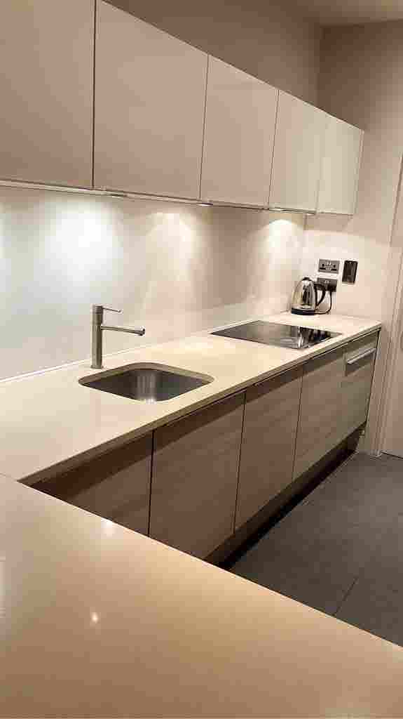 Room in Luxury Apartment Cork City