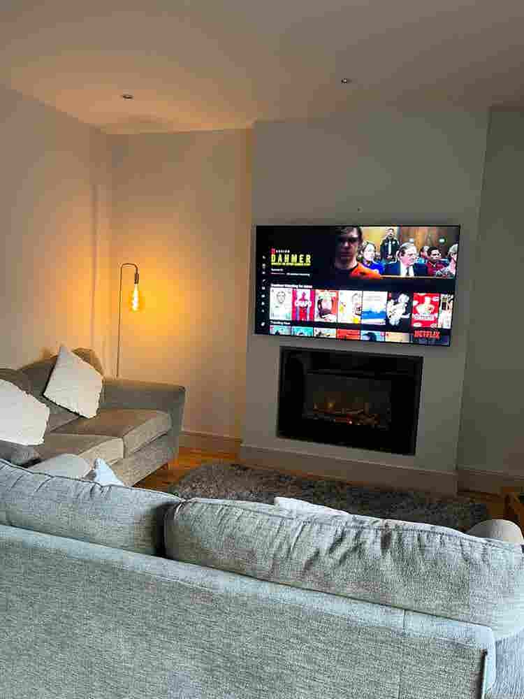 Room in Luxury Apartment Cork City