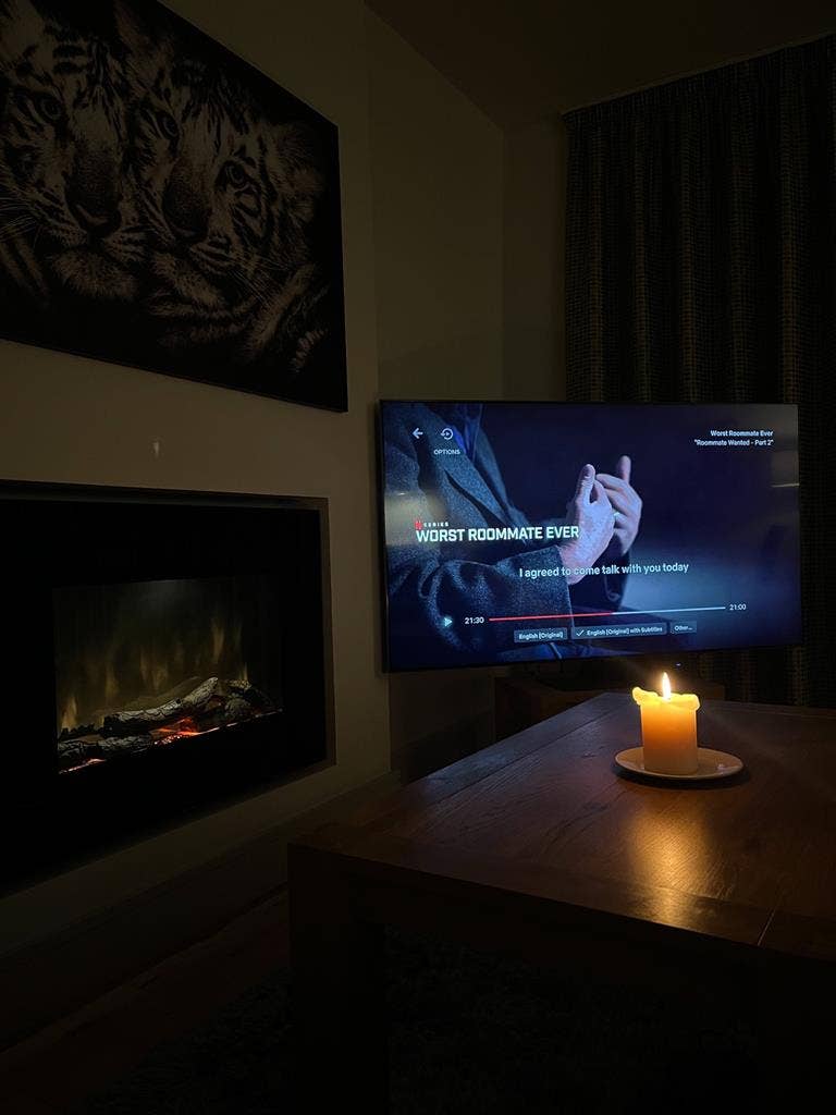 Room in Luxury Apartment Cork City