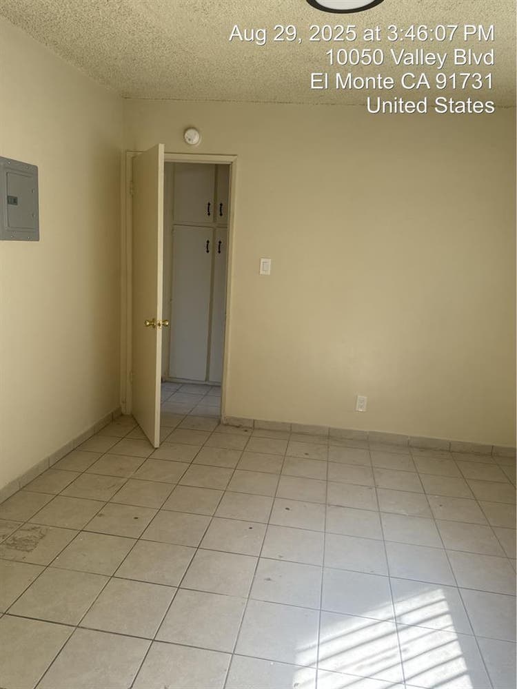 Near schools, parks, shopping ,