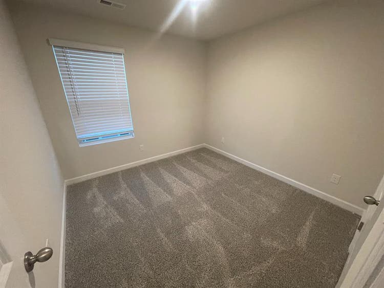 4 BR in Charlotte