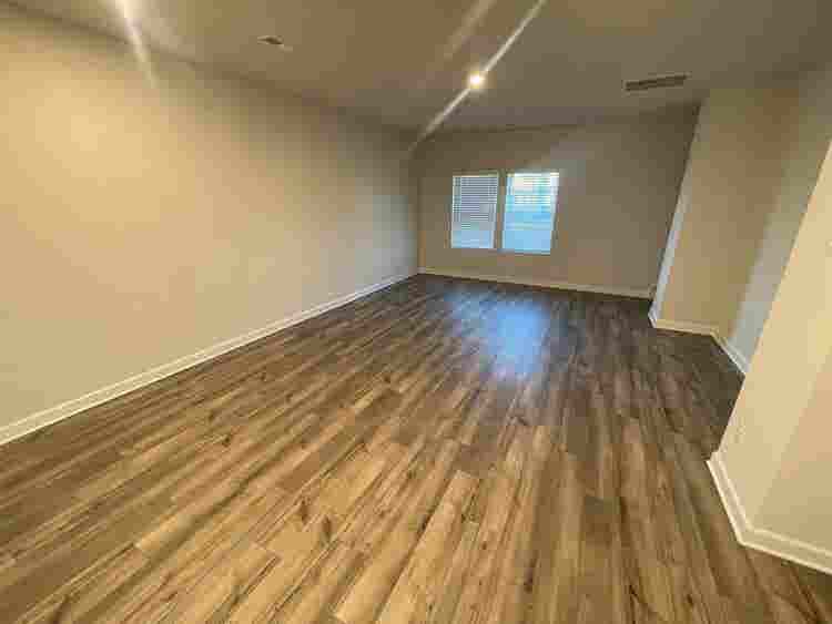 4 BR in Charlotte