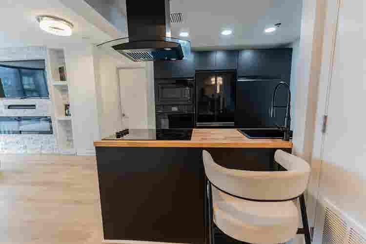 Newly Renovated High Rise